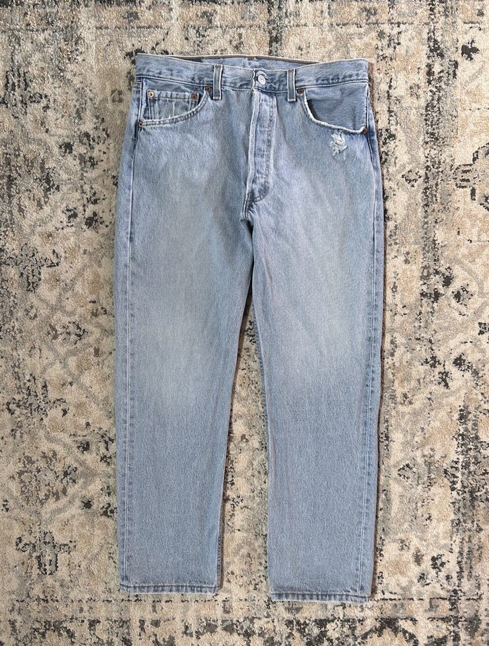 Vtg 2000 Levis 501 0115 Denim Jeans Men’s 34x30 Stonewash Button Fly Made in USA